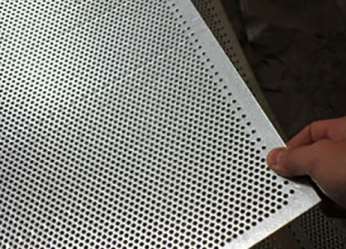 沖(chòng)孔網的工藝(yì)問題受哪些(xiē)因素的影響(xiang)