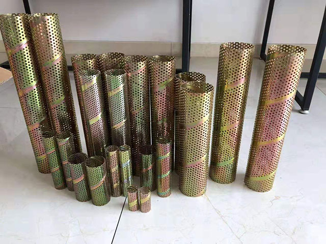 螺旋沖(chong)孔焊管價(jià)格