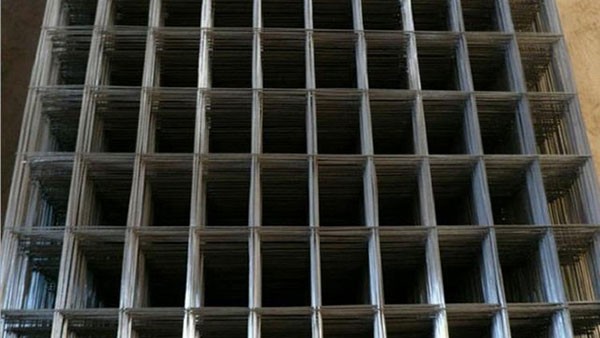 鍍(dù)鋅沖孔網(wǎng)